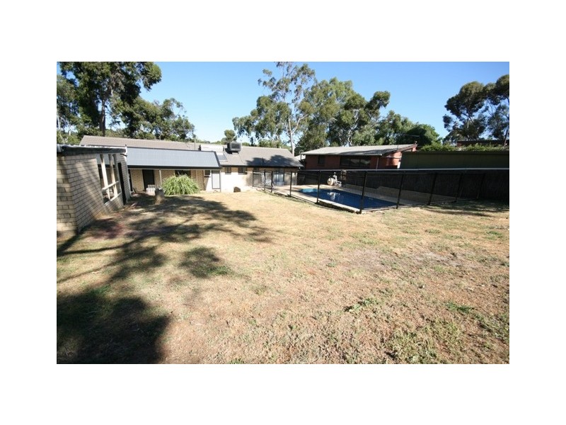 58 RIDGWAY DRIVE, Flagstaff Hill SA 5159