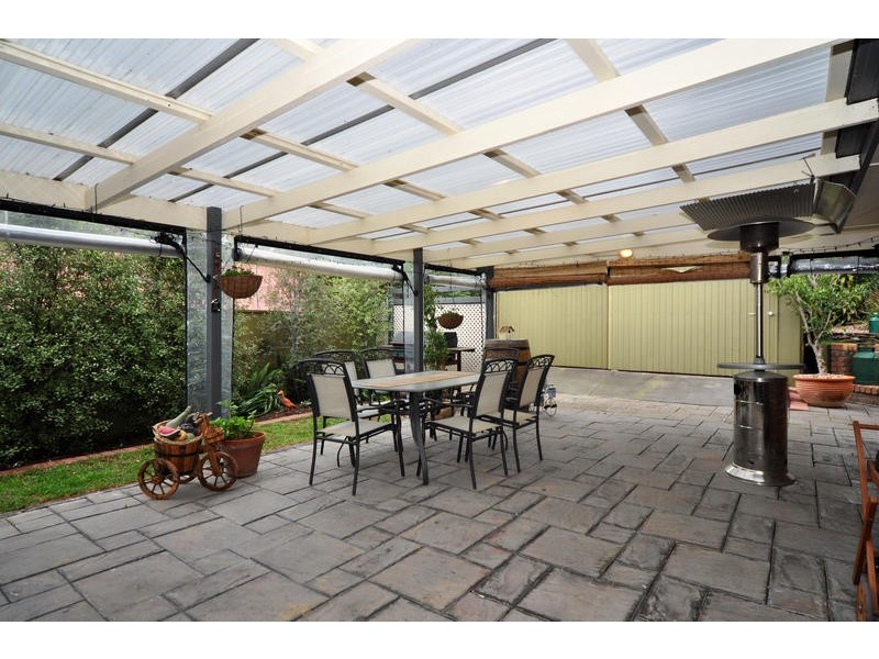 50 DUNALBYN DRIVE, Aberfoyle Park SA 5159