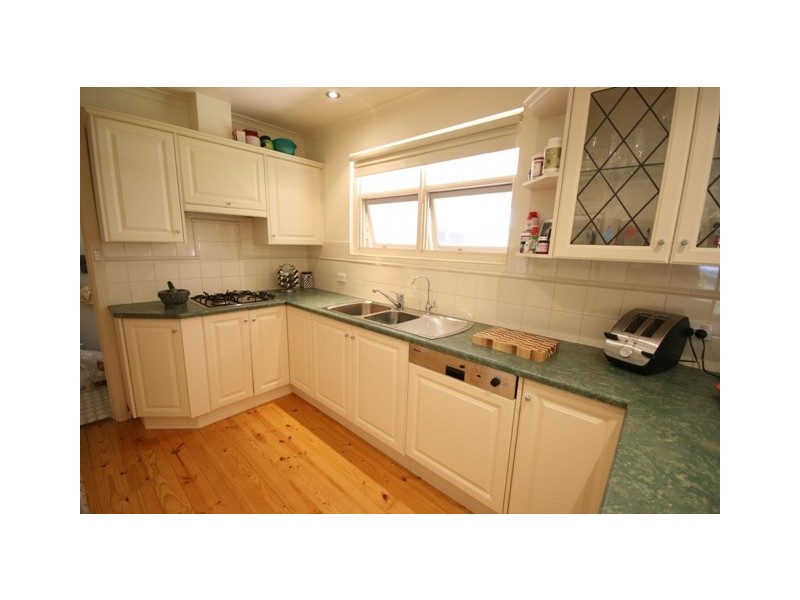 13 GLENHUNTLY DRIVE, Flagstaff Hill SA 5159