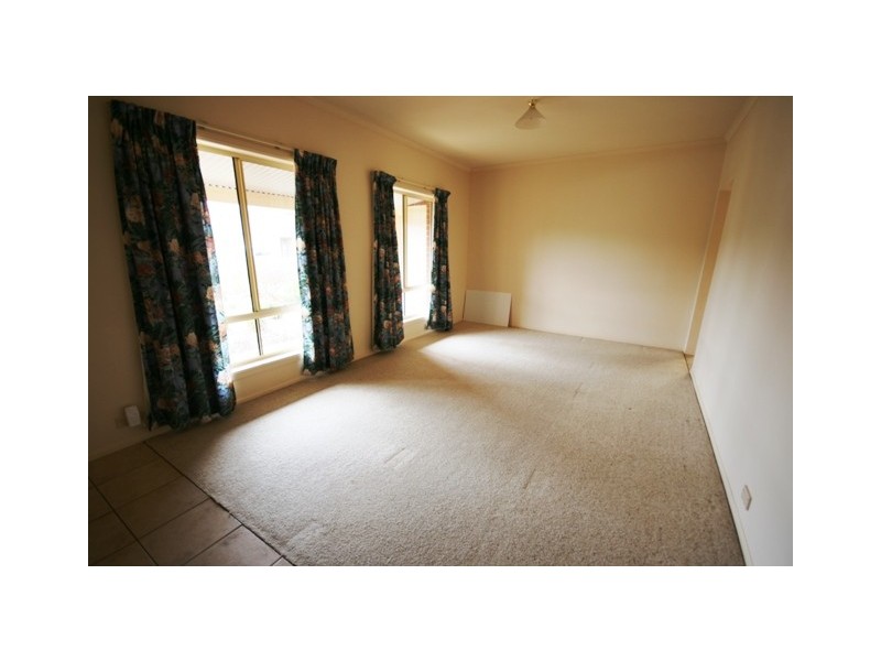 11 AMELIO WALK, Flagstaff Hill SA 5159