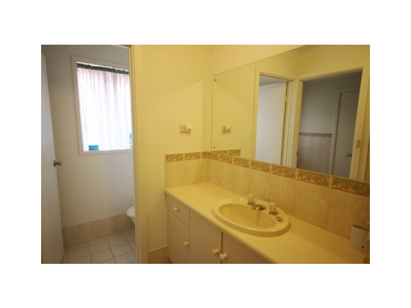 6 PETREL COURT, Flagstaff Hill SA 5159