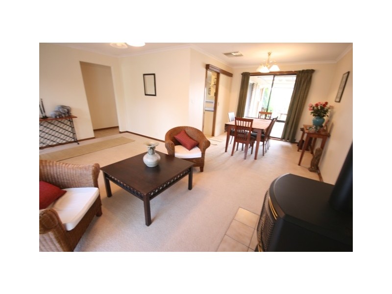 30 TORRESAN CRESCENT, Flagstaff Hill SA 5159