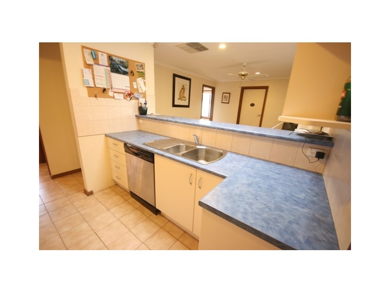 30 TORRESAN CRESCENT, Flagstaff Hill SA 5159