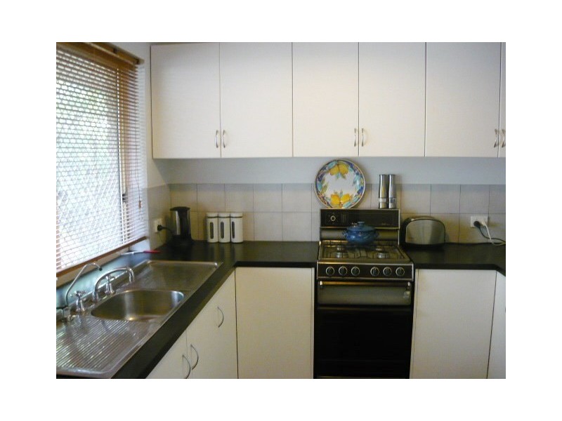 43 OAKRIDGE ROAD, Aberfoyle Park SA 5159