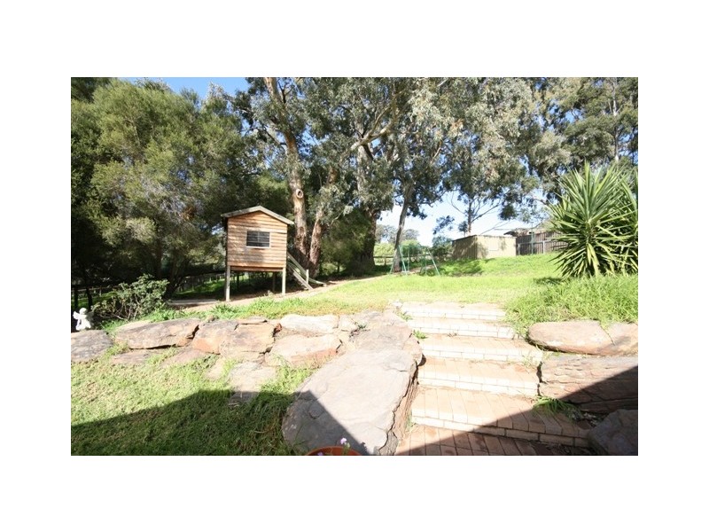 26 LOTUS DRIVE, Aberfoyle Park SA 5159