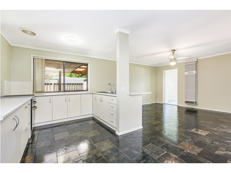 6 Dulcet Close, Aberfoyle Park SA 5159