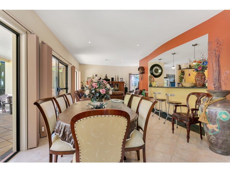 8 Courageous Avenue, Happy Valley SA 5159