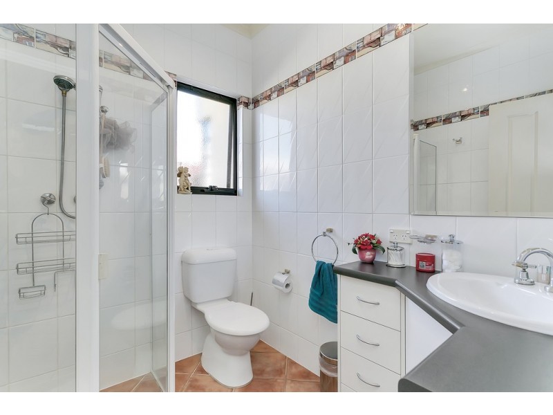 8 Courageous Avenue, Happy Valley SA 5159