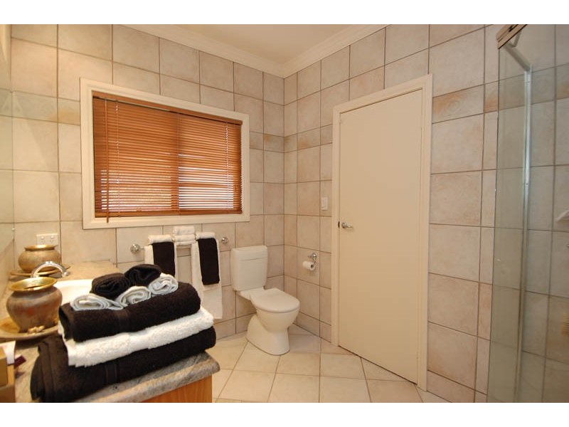 4 Teal Court, Flagstaff Hill SA 5159