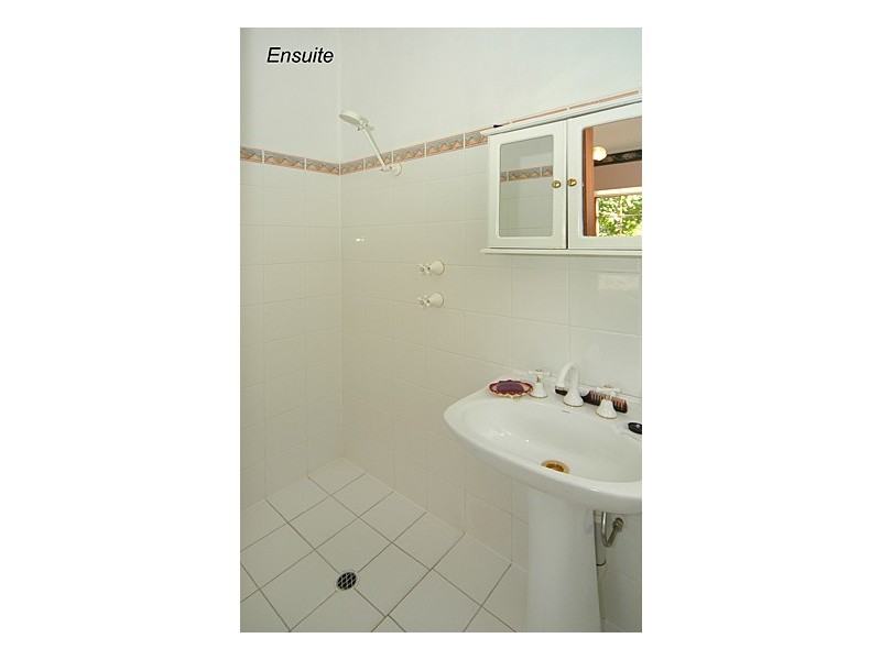 2 Marienberg Rise, Aberfoyle Park SA 5159