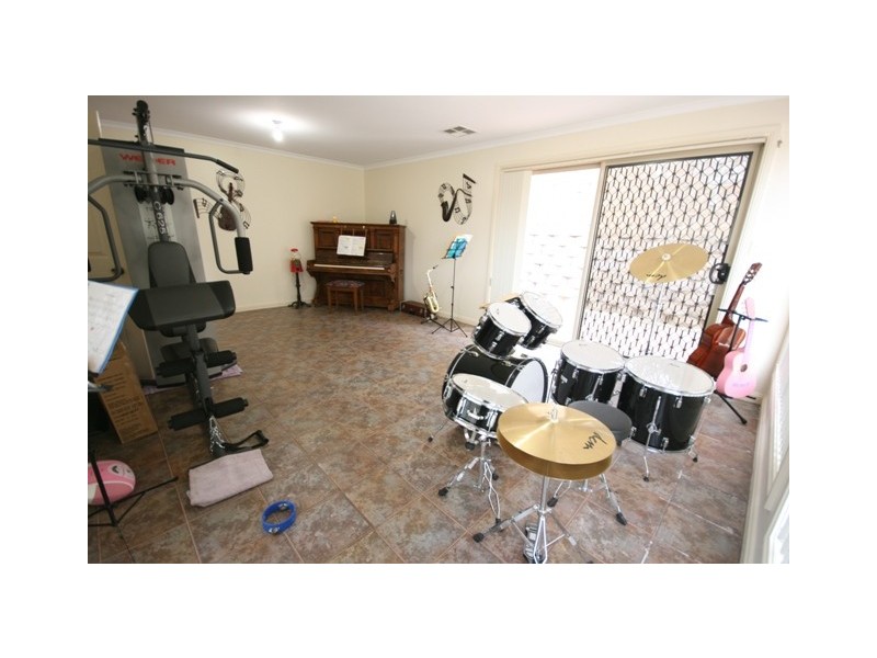 54 GLENDALE AVENUE, Flagstaff Hill SA 5159