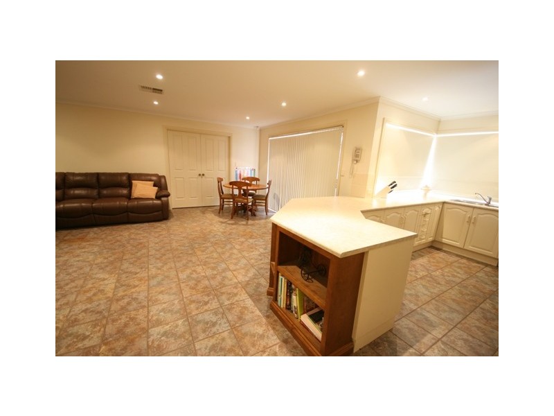 54 GLENDALE AVENUE, Flagstaff Hill SA 5159