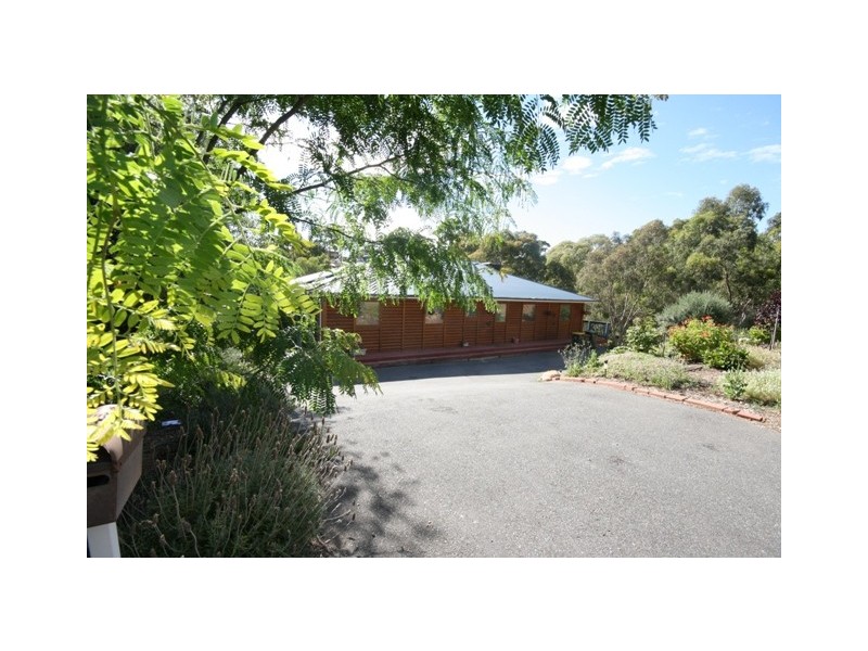 67 YORK DRIVE, Flagstaff Hill SA 5159