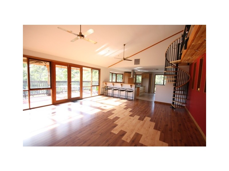 67 YORK DRIVE, Flagstaff Hill SA 5159