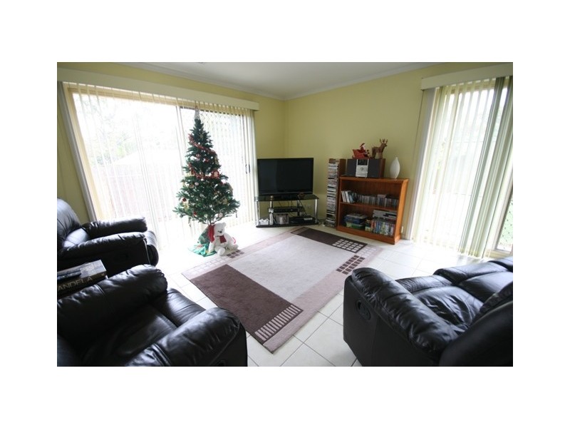 13 LORIKEET GROVE, Flagstaff Hill SA 5159