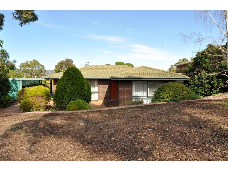 15 WATERVIEW CRESCENT, O’halloran Hill SA 5158