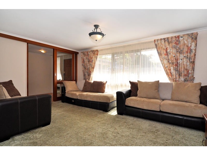 15 WATERVIEW CRESCENT, O’halloran Hill SA 5158
