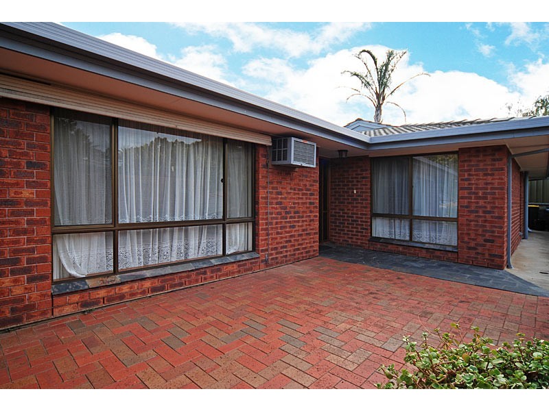 1 Sarepta Court, Flagstaff Hill SA 5159