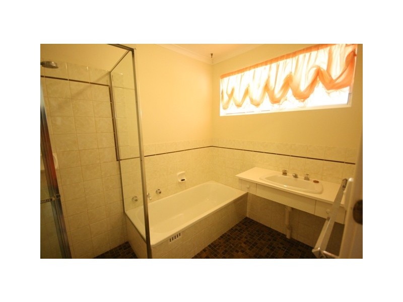 9 GLENHUNTLY DRIVE, Flagstaff Hill SA 5159