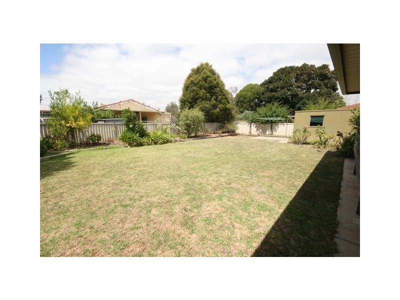 9 GLENHUNTLY DRIVE, Flagstaff Hill SA 5159