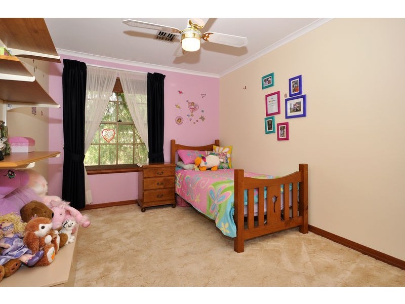 7 DUMPHRIES STREET, Flagstaff Hill SA 5159