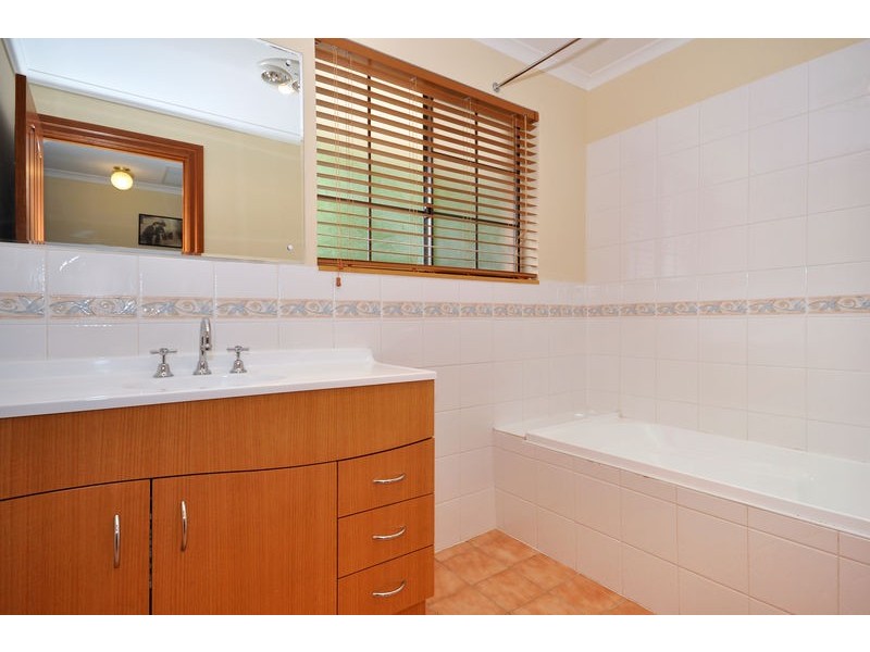 7 DUMPHRIES STREET, Flagstaff Hill SA 5159