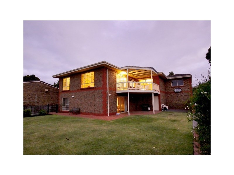 68 SEAVIEW DRIVE, Happy Valley SA 5159