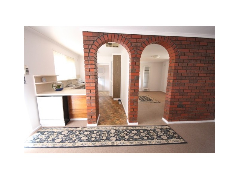 85 BLACK ROAD, Flagstaff Hill SA 5159