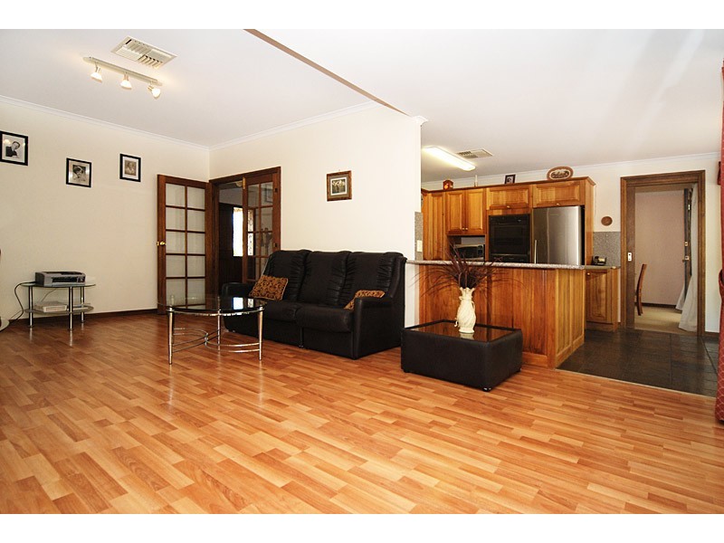 68 Kingfisher Circuit, Flagstaff Hill SA 5159