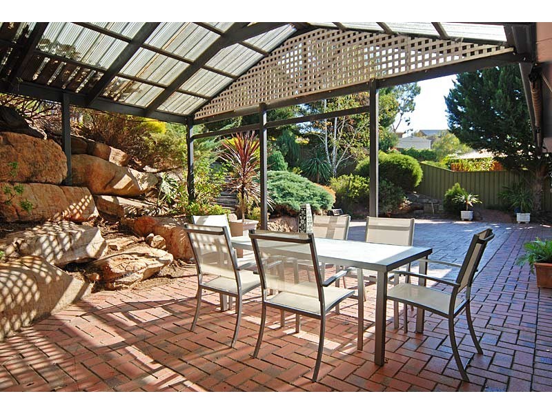 68 Kingfisher Circuit, Flagstaff Hill SA 5159