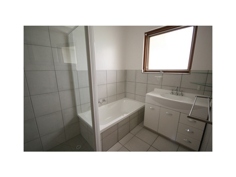 11 FAIRLIE DRIVE, Flagstaff Hill SA 5159