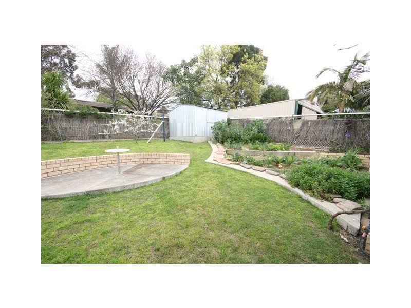 11 FAIRLIE DRIVE, Flagstaff Hill SA 5159