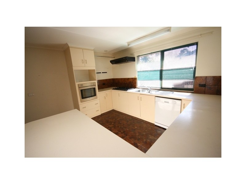 166 BLACK ROAD, Flagstaff Hill SA 5159