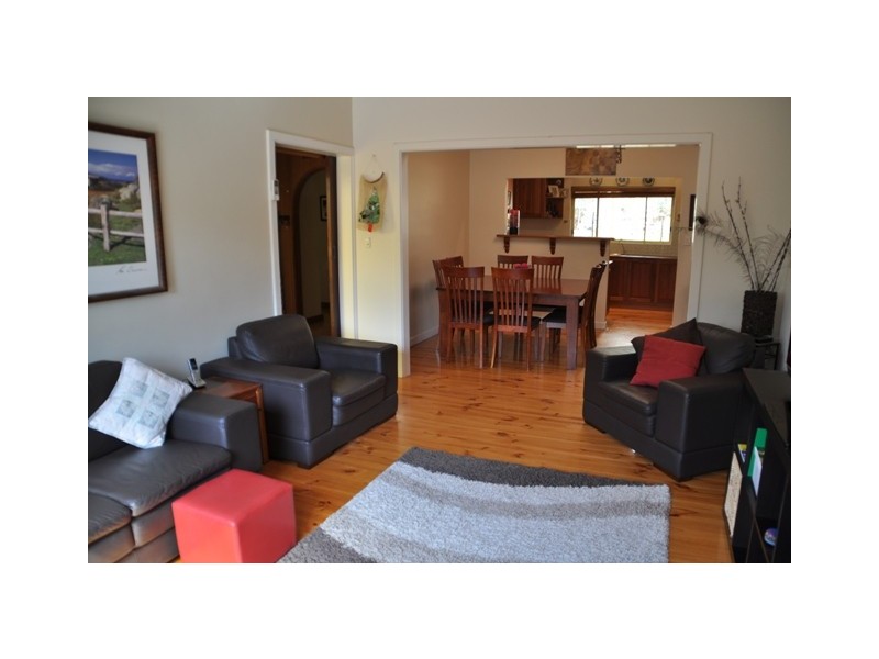 10 LOVELY VALLEY ROAD, Flagstaff Hill SA 5159