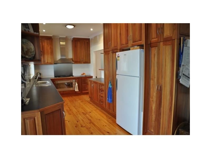 10 LOVELY VALLEY ROAD, Flagstaff Hill SA 5159