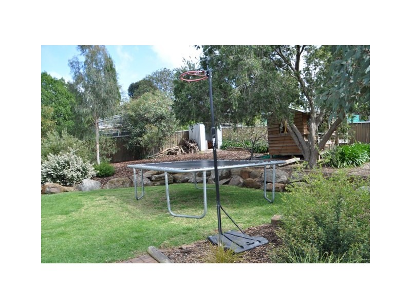 10 LOVELY VALLEY ROAD, Flagstaff Hill SA 5159