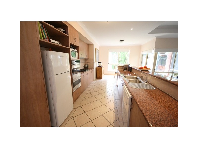 76 GLENDALE AVENUE, Flagstaff Hill SA 5159