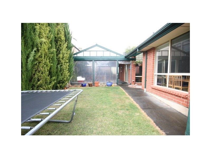 76 GLENDALE AVENUE, Flagstaff Hill SA 5159