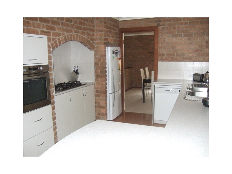 18 CATHARINA STREET, Flagstaff Hill SA 5159