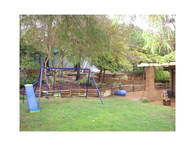 18 CATHARINA STREET, Flagstaff Hill SA 5159