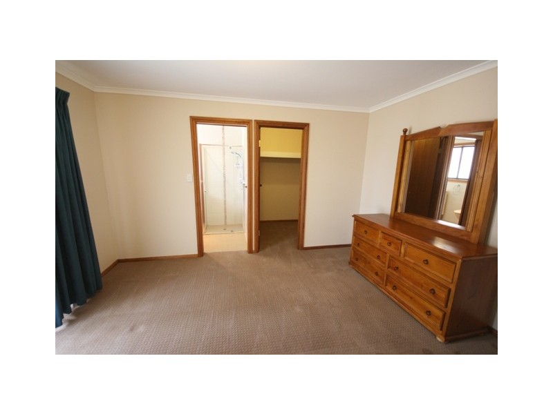 9 CORRIEDALE HILL DRIVE, Happy Valley SA 5159