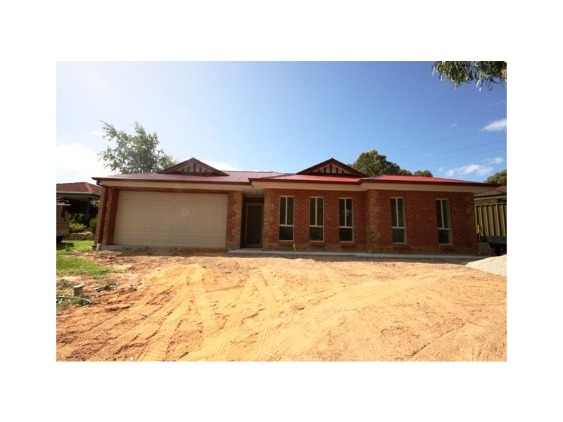 17A MUSGRAVE AVENUE, Aberfoyle Park SA 5159