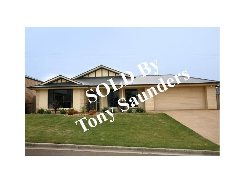 18 Torquay Drive, Seaford Rise SA 5169
