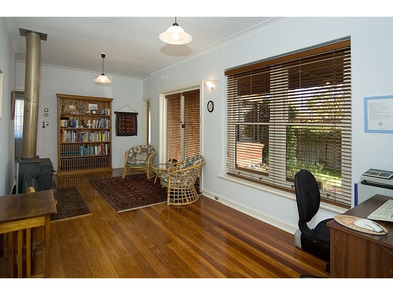 4 Barnett Terrace, Seacliff Park SA 5049