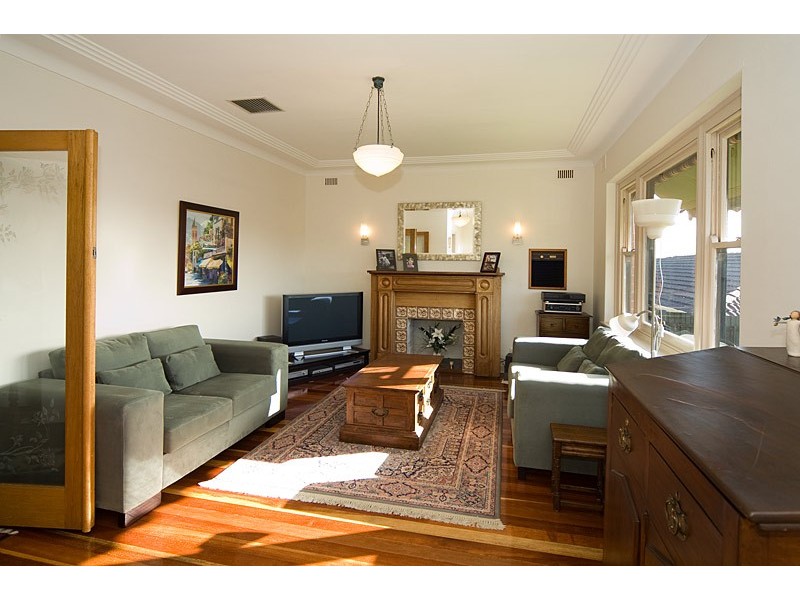 4 Barnett Terrace, Seacliff Park SA 5049