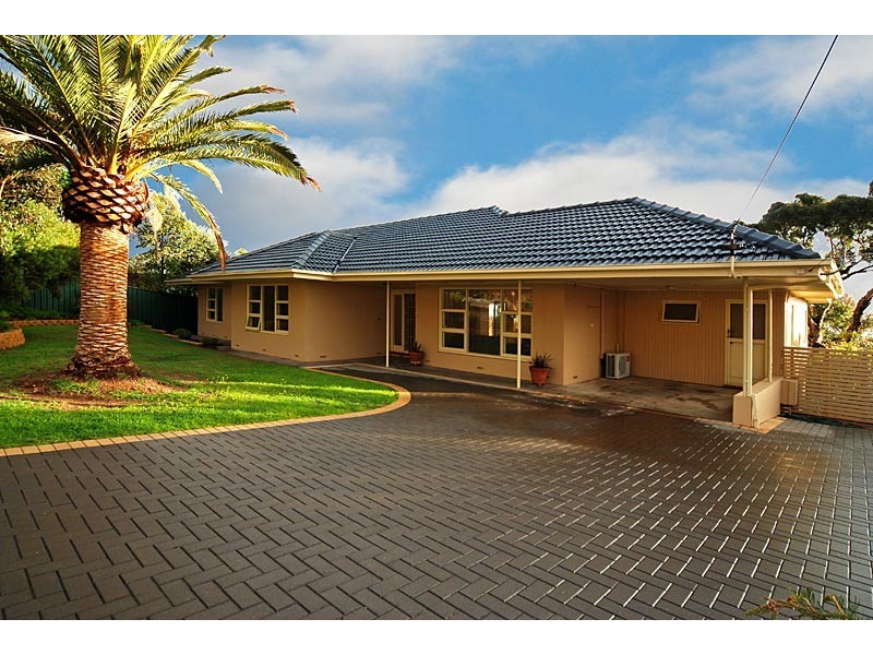 17 ALBERT STREET, Seacliff Park SA 5049