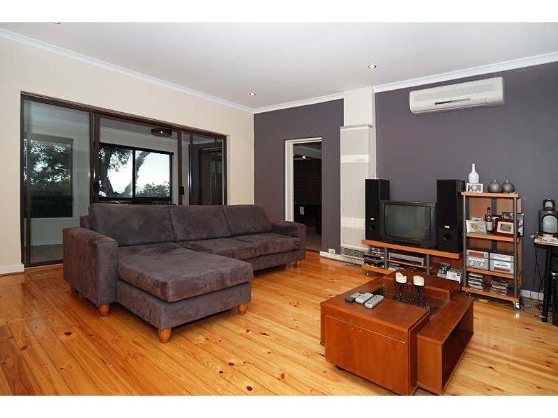 17 ALBERT STREET, Seacliff Park SA 5049