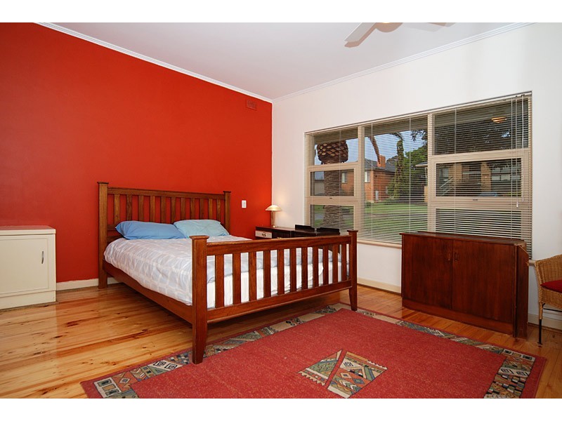 17 ALBERT STREET, Seacliff Park SA 5049