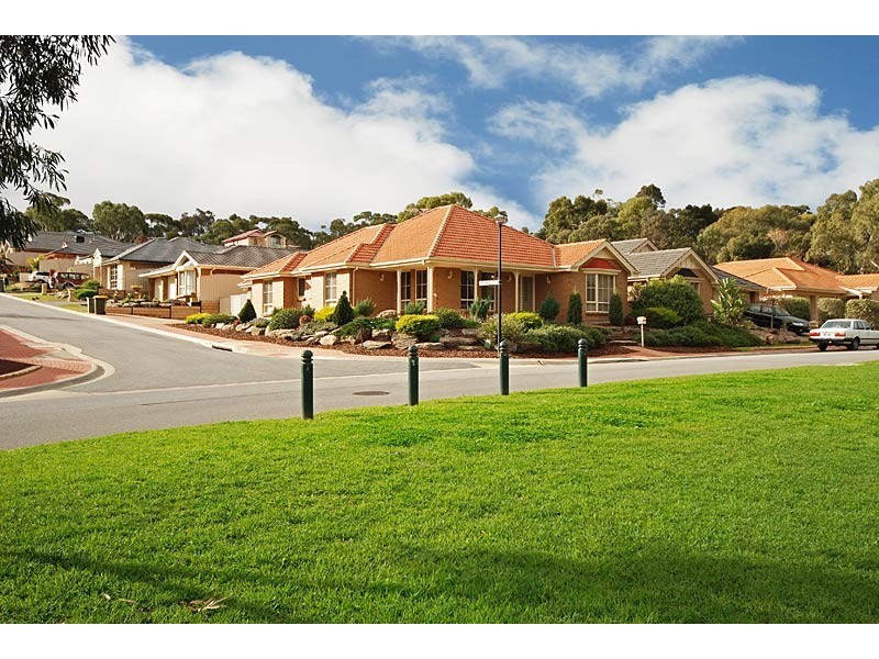 34  Merrivale Drive, Happy Valley SA 5159