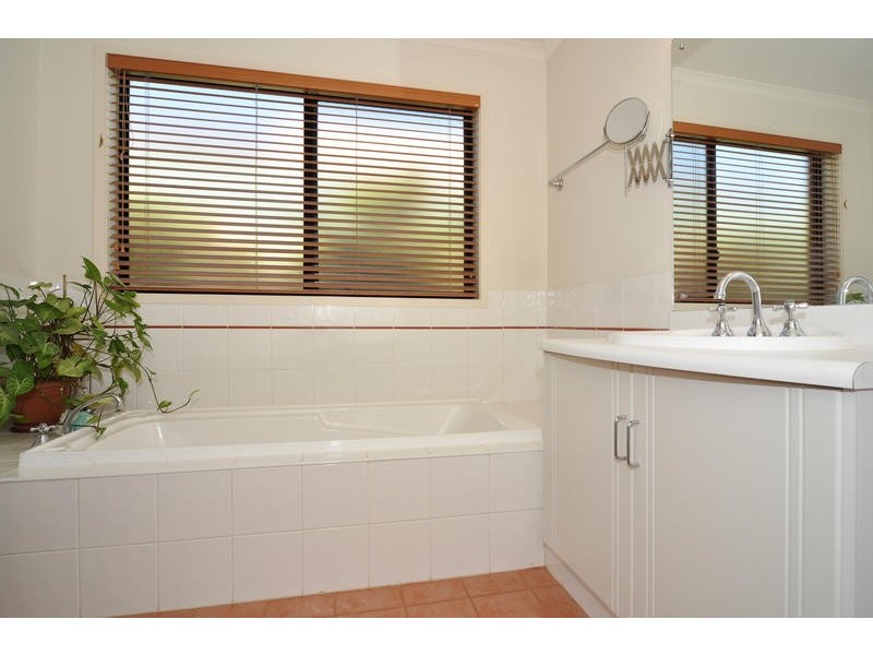 3 Glen Eyre Court, Aberfoyle Park SA 5159